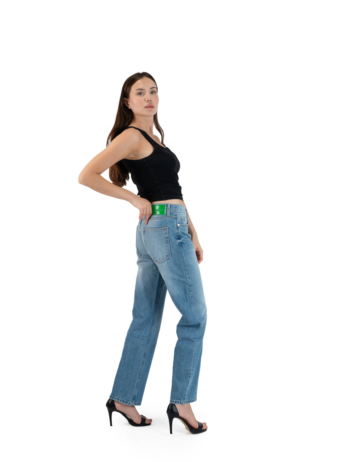 STRAIGHT-LEG MID-RISE JEANS