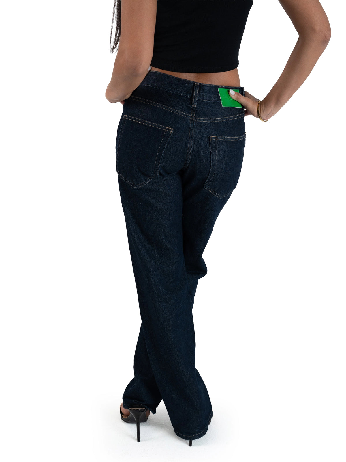 STRAIGHT-LEG MID-RISE JEANS