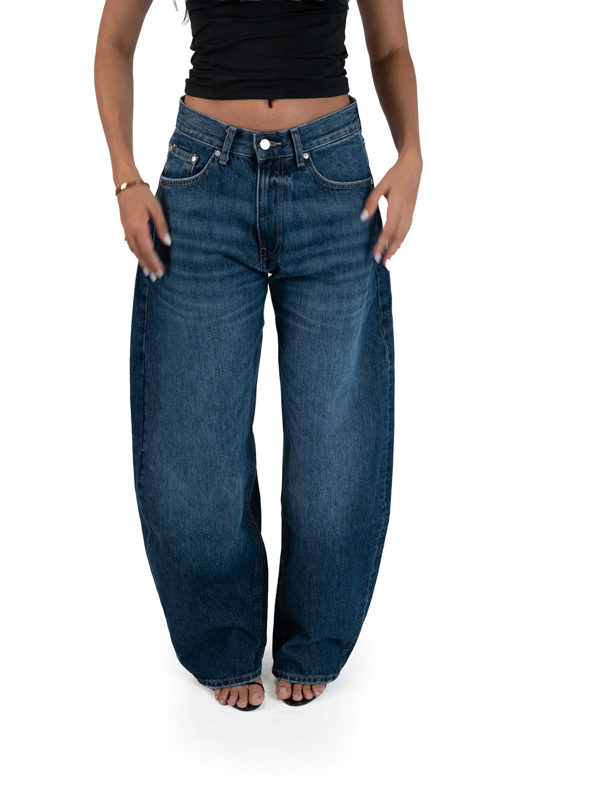 BALLOON MID-RISE JEANS