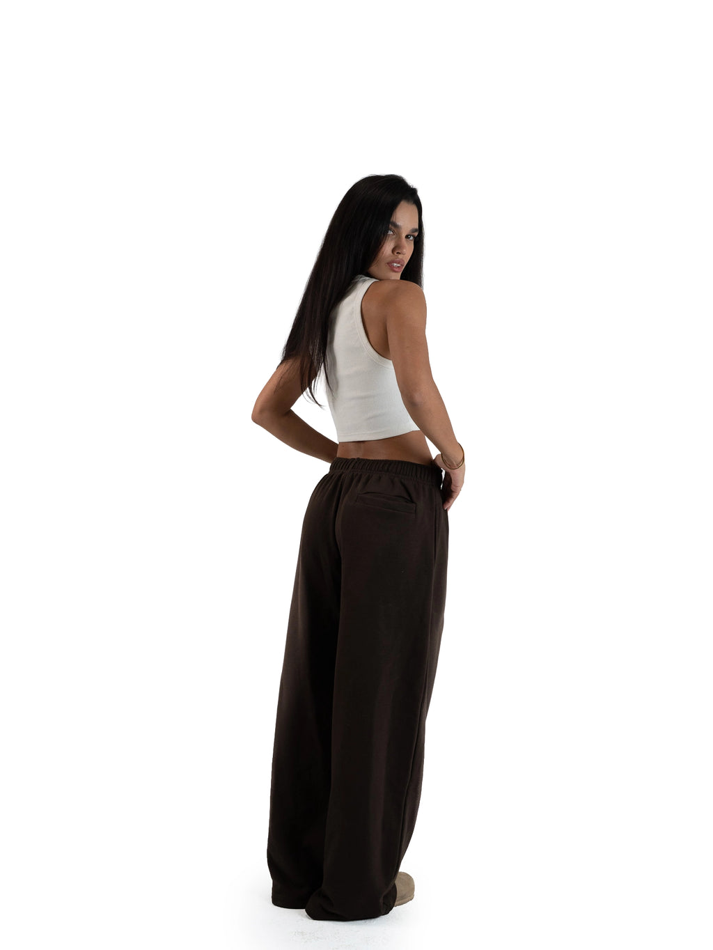 WIDE-LEG SWEATPANTS