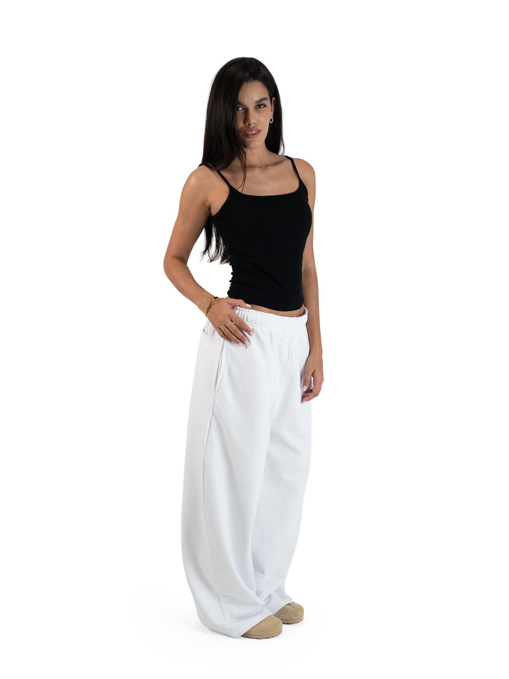 WIDE-LEG SWEATPANTS