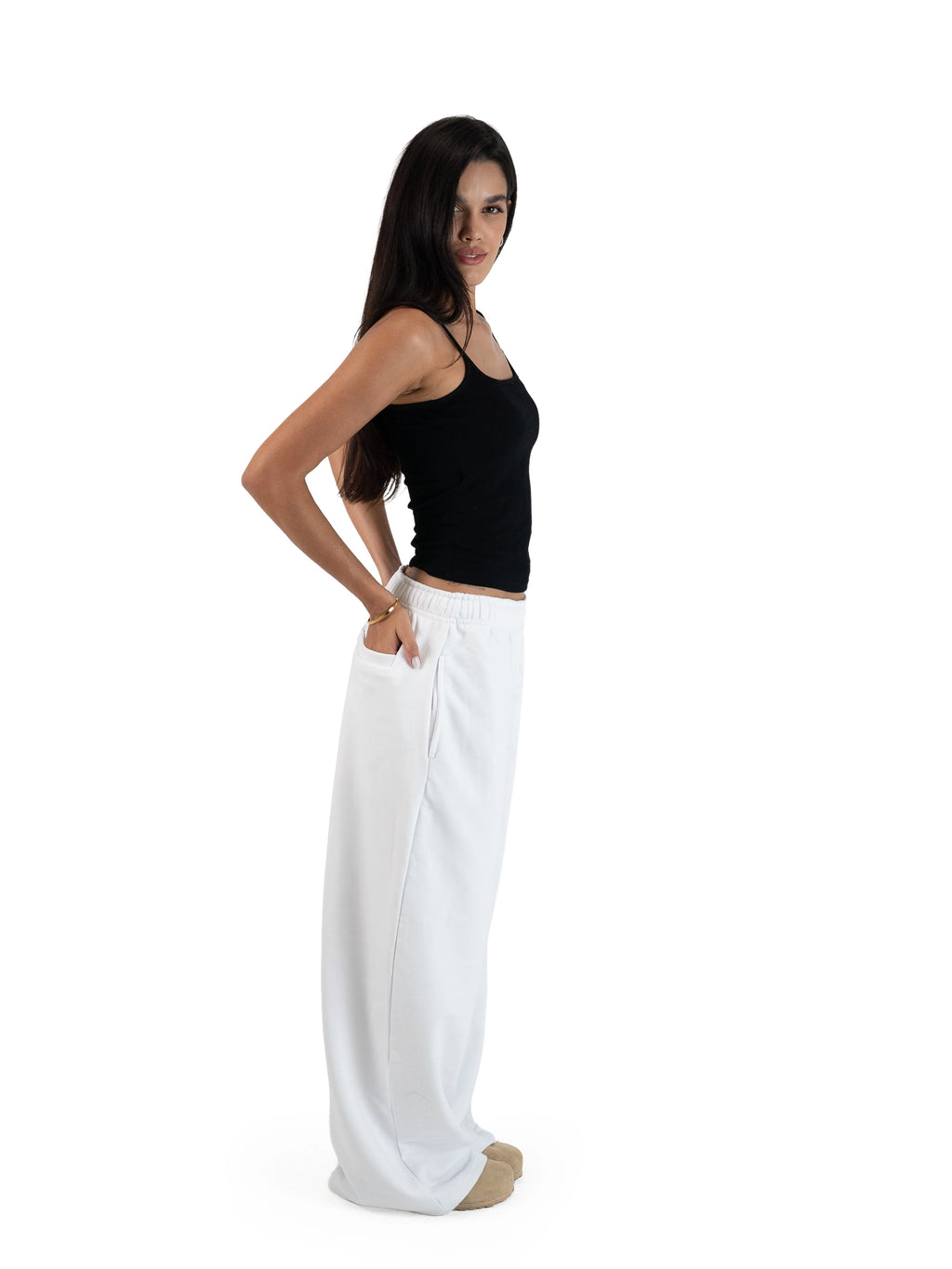 WIDE-LEG SWEATPANTS