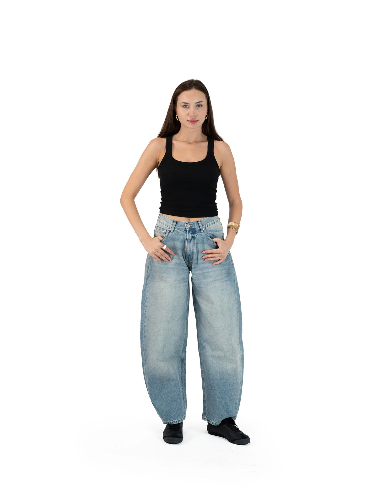 BALLOON MID-RISE JEANS