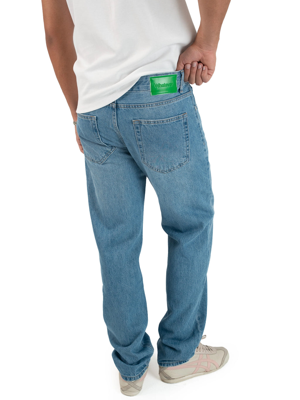 STRAIGHT FIT JEANS