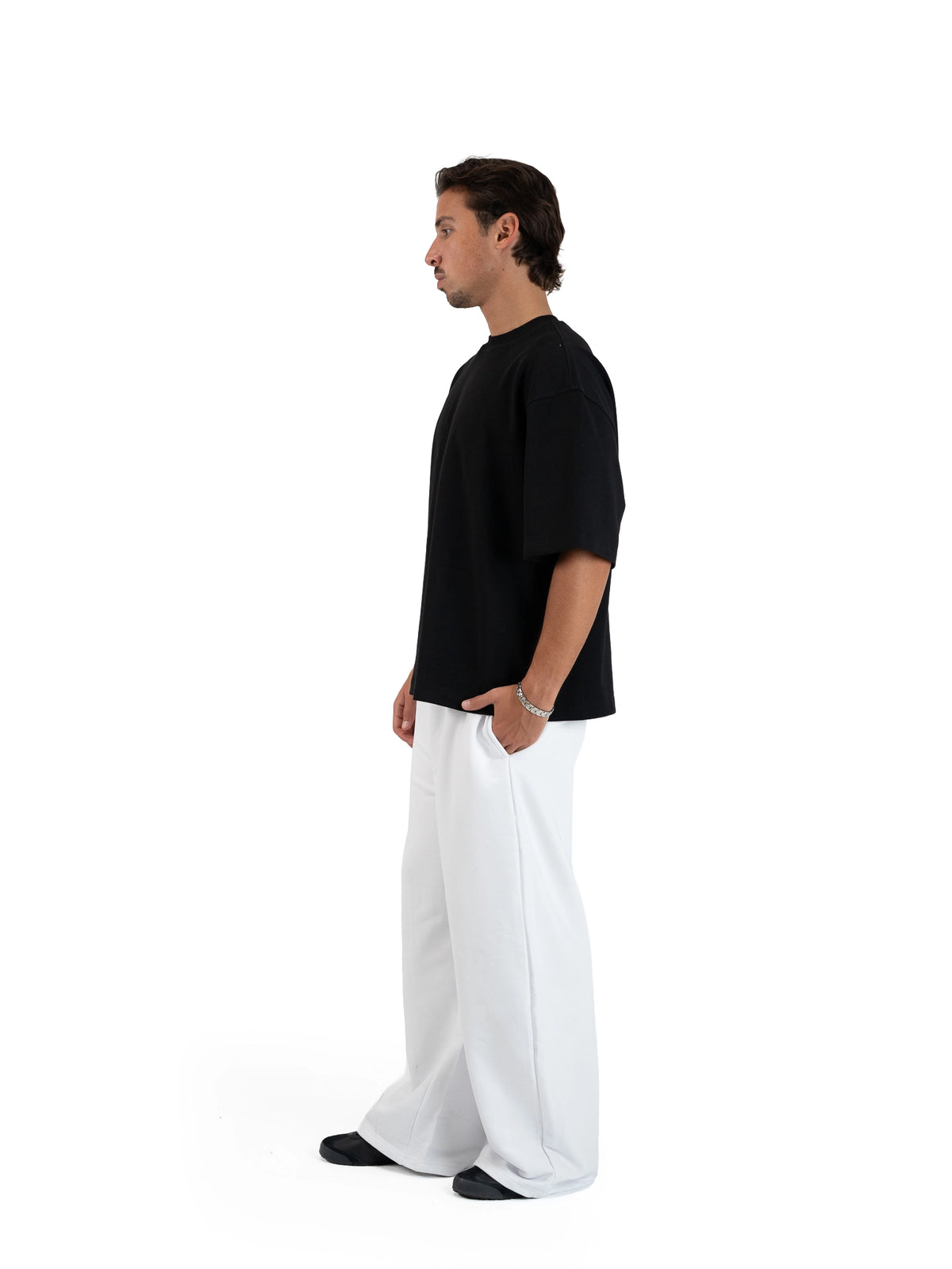 WIDE-LEG SWEATPANTS