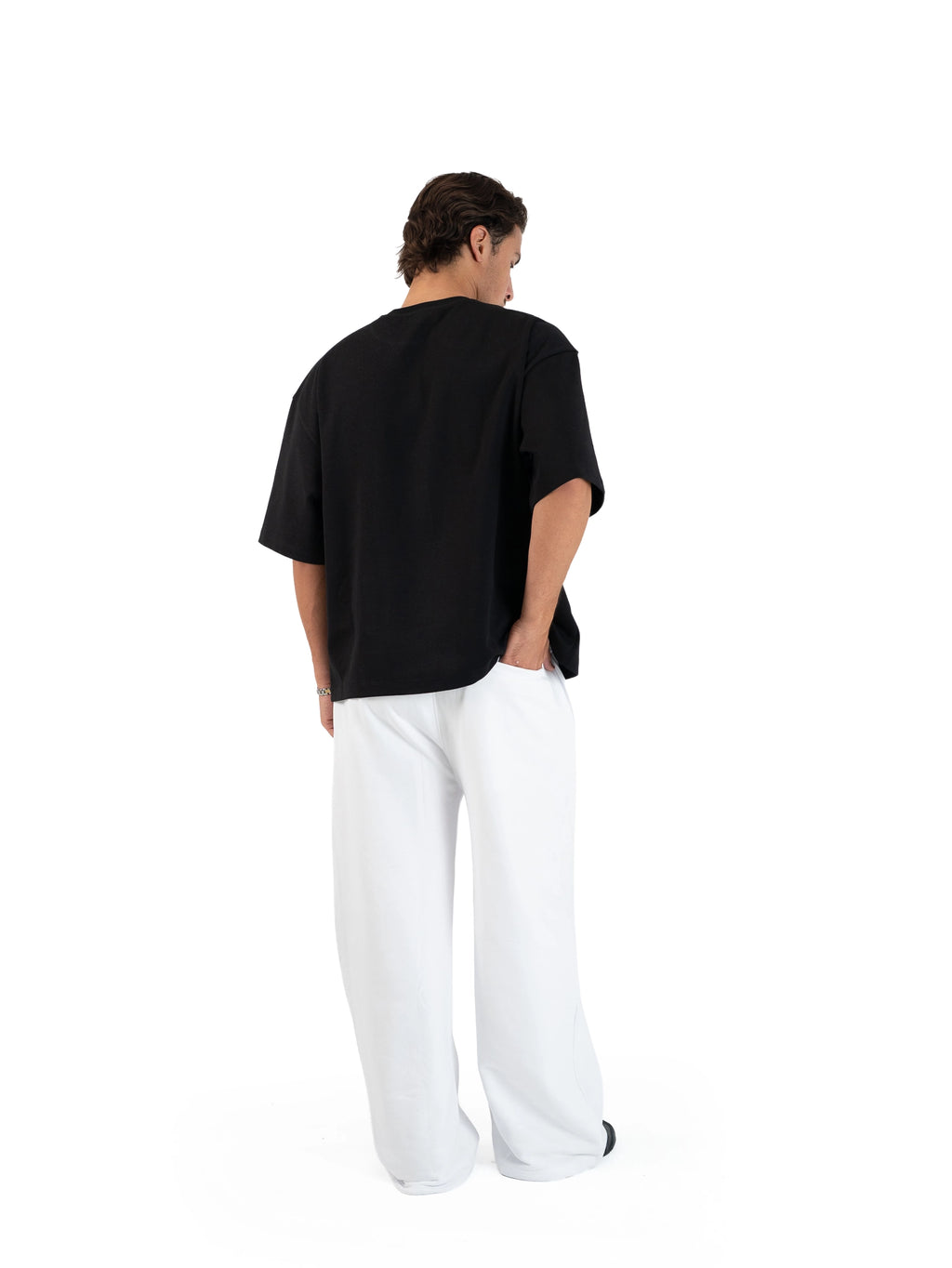 WIDE-LEG SWEATPANTS