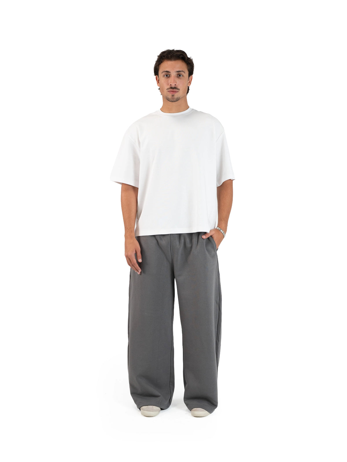 WIDE-LEG SWEATPANTS