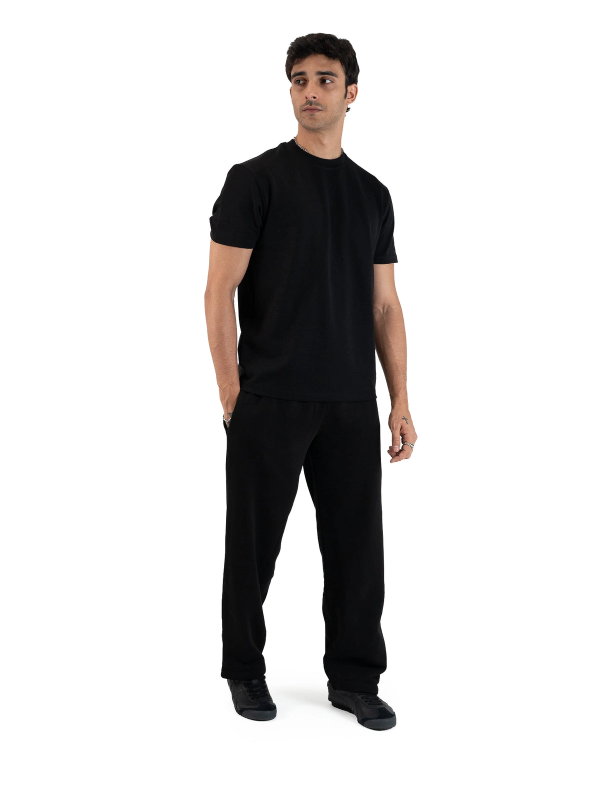 STRAIGHT-LEG SWEATPANTS