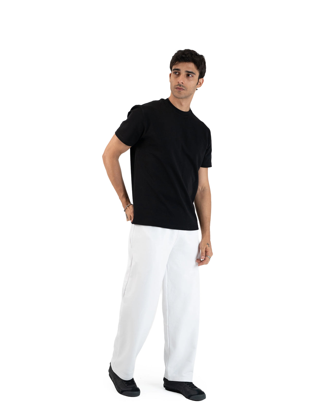 STRAIGHT-LEG SWEATPANTS