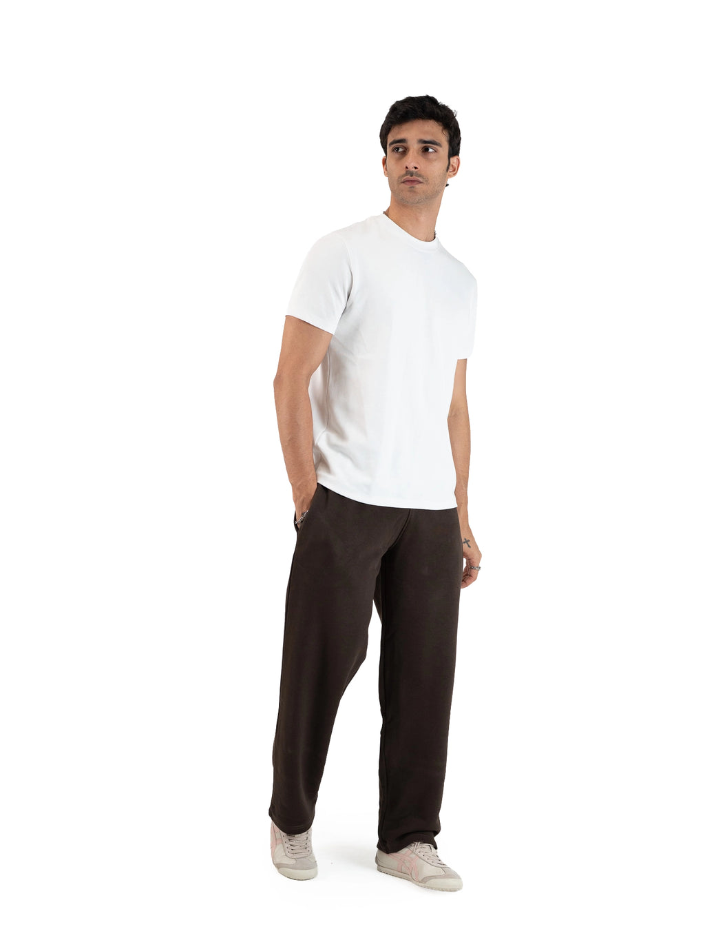 STRAIGHT-LEG SWEATPANTS